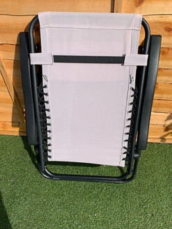 2 X Beige Zero Gravity Chair Lounger -Flymo Shop 2 x beige zero gravity chair lounger5060950102587 03c MP