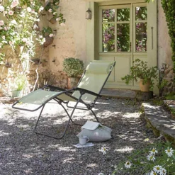 Lafuma Garden Recliner Chair - UV Resistant Anti Gravity Relaxing Sun Lounger With Removeable Headrest - Lime Green -Flymo Shop lafuma garden recliner chair uv resistant anti gravity relaxing sun lounger with removeable headrest lime green5053335892371 03c MP