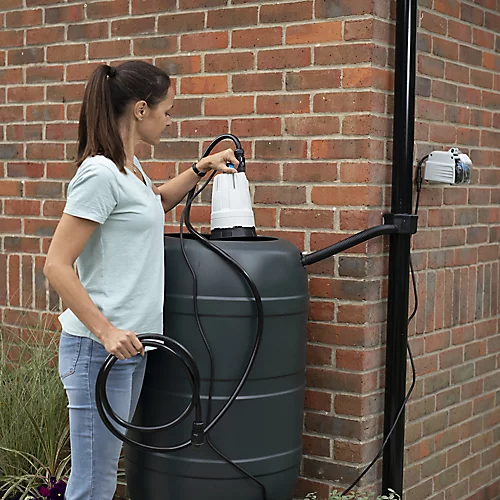 Mac Allister 18V Cordless Water Butt Pump - Image 3