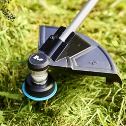 Mac Allister MBC1042 1000W Corded Brushcutter & Line Trimmer -Flymo Shop mac allister mbc1042 1000w corded brushcutter line trimmer5059340239279 03i