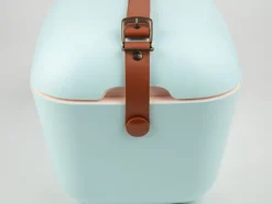 Polarbox Retro 20L Coolbox - Sky Blue Classic 7 Polarbox Retro 20L Coolbox - Sky Blue Classic -Flymo Shop polarbox retro 20l coolbox sky blue classic8436582992167 03c MP