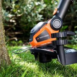 Yard Force 40V 30cm Cordless Grass Trimmer With 2.5Ah Lithium-Ion Battery And Charger LT G30 9 Yard Force 40V 30cm Cordless Grass Trimmer With 2.5Ah Lithium-Ion Battery And Charger LT G30 -Flymo Shop yard force 40v 30cm cordless grass trimmer with 2 5ah lithium ion battery and charger lt g306939500728166 04c MP